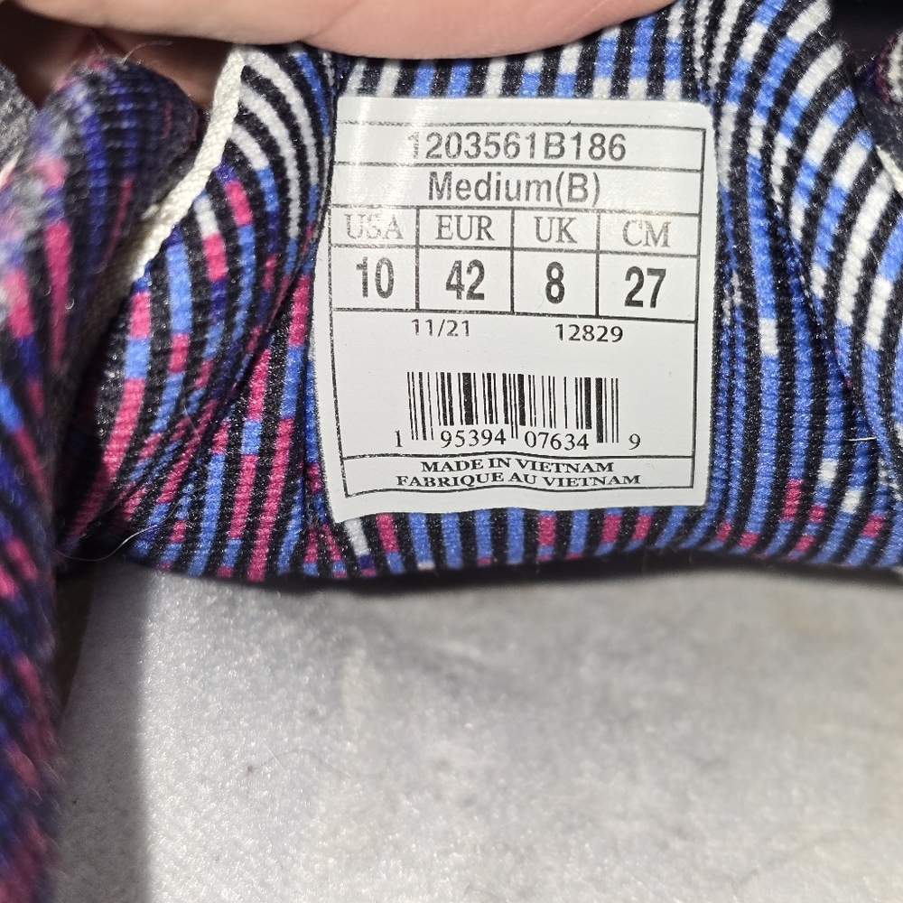 Brooks Women Size 10 Comfy footwear,workout,running - Picture 7 of 9